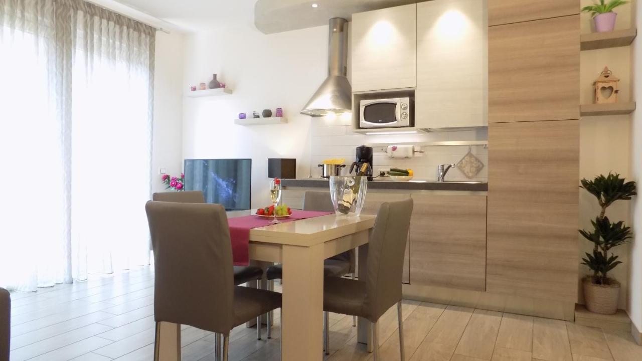 Millyholidays - Apartment Lilla - Center - Nearby Beach - Private Garden - Spa Pool باردولينو المظهر الخارجي الصورة
